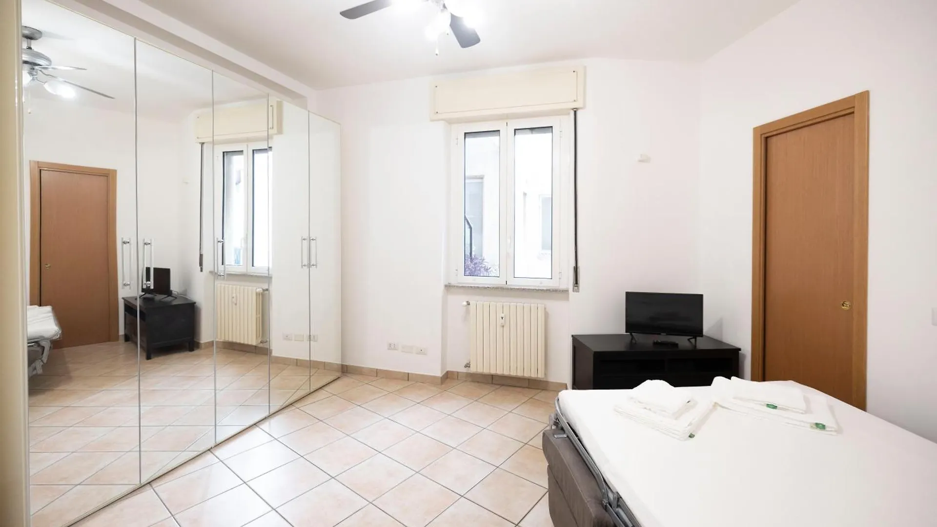 Magnifico Loft In Zona Udine M2 Apartment Milan Italy